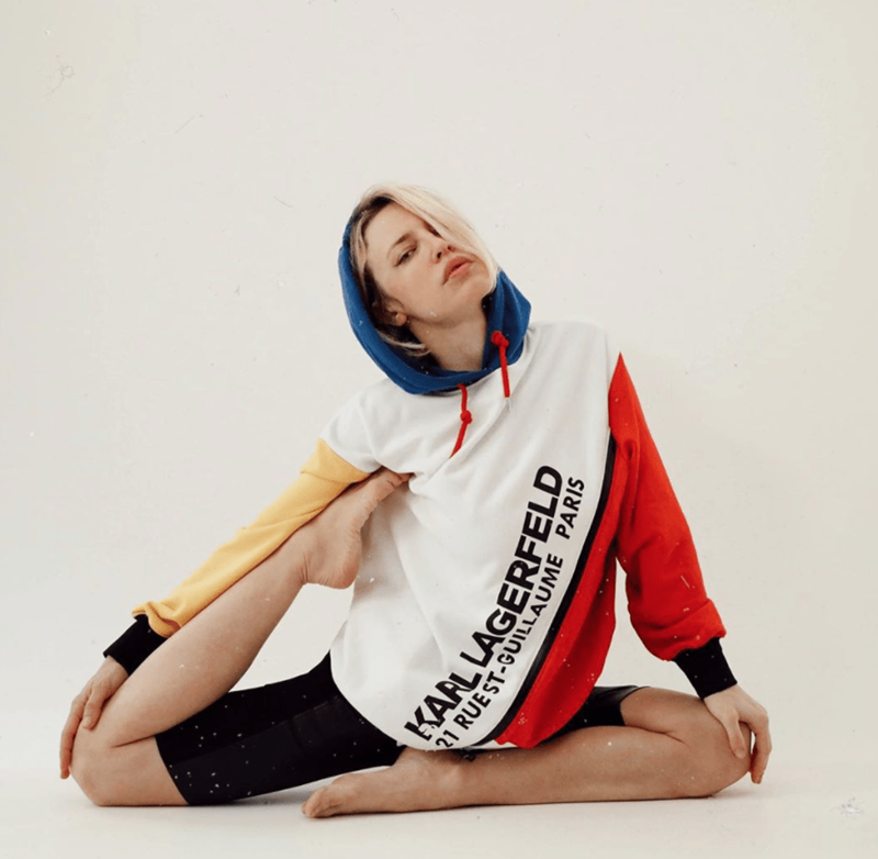 #StayHomeWithKarl: Το brand Karl Lagerfeld έχει ετοιμάσει πολλές δραστηριότητες μέσω Instagram για να μην νιώσουμε στιγμή μόνοι! - εικόνα 1