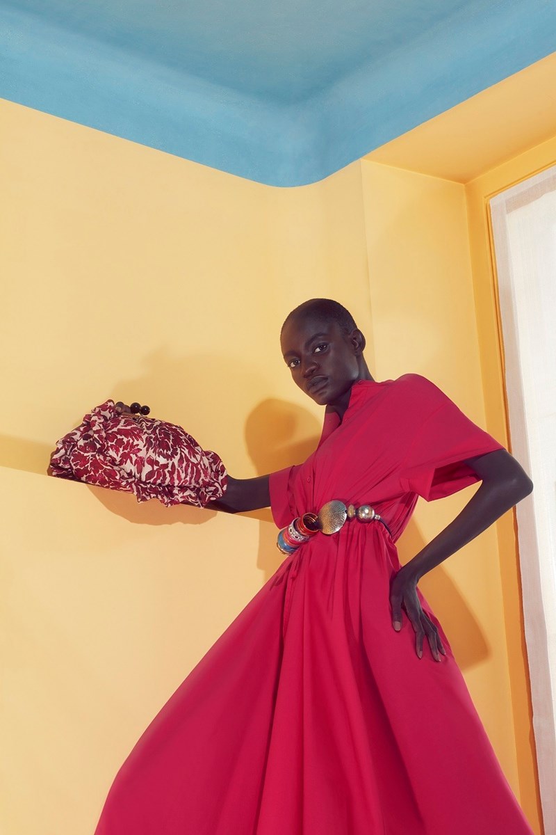 Η τέλεια καλοκαιρινή γκαρνταρόμπα είναι γεμάτη χρώμα - εικόνα 1