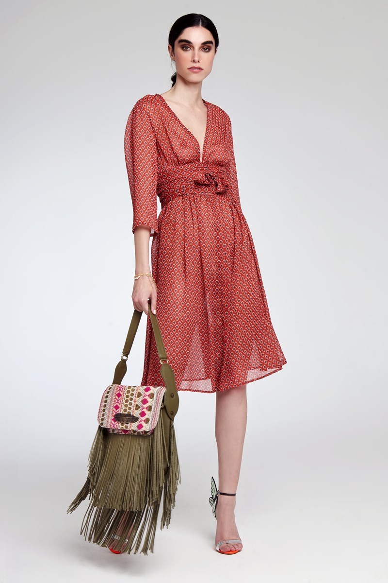 Σε αυτά τα ελληνικά brands ανακαλύψαμε τα ωραιότερα φορέματα του καλοκαιριού - εικόνα 7