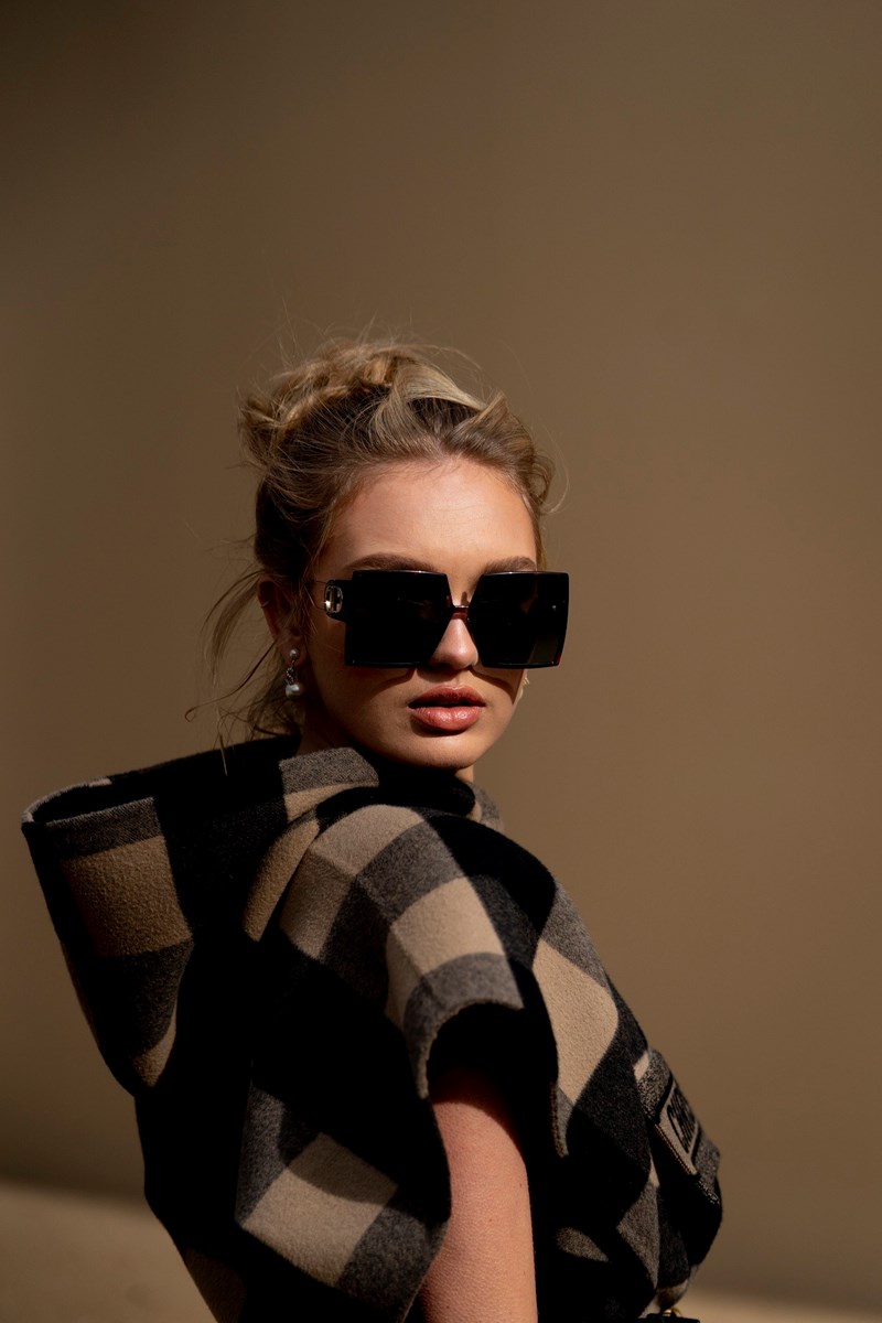 Όταν βγούμε από το σπίτι θα φοράμε τα πιο fashionable γυαλιά ηλίου - εικόνα 1