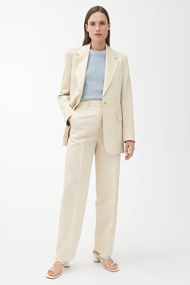 Το στυλ της Hailey Bieber είναι σκέτη έμπνευση και με αυτά τα 10 κομμάτια θα το αντιγράψεις τέλεια - εικόνα 3