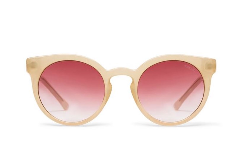 5 οικονομικά γυαλιά ηλίου για να μην μένεις στο ίδιο στυλ κάθε μέρα - εικόνα 1