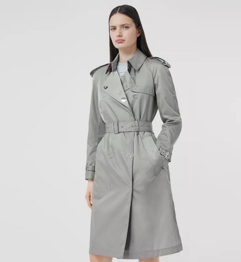 Ο οίκος Burberry κυκλοφορεί καπαρντίνες από ανακυκλωμένο πλαστικό - εικόνα 2