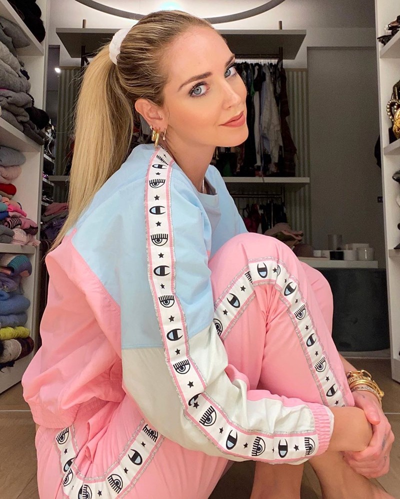 Η συλλογή της Chiara Ferragni με την Champion έρχεται στην Ελλάδα - εικόνα 1