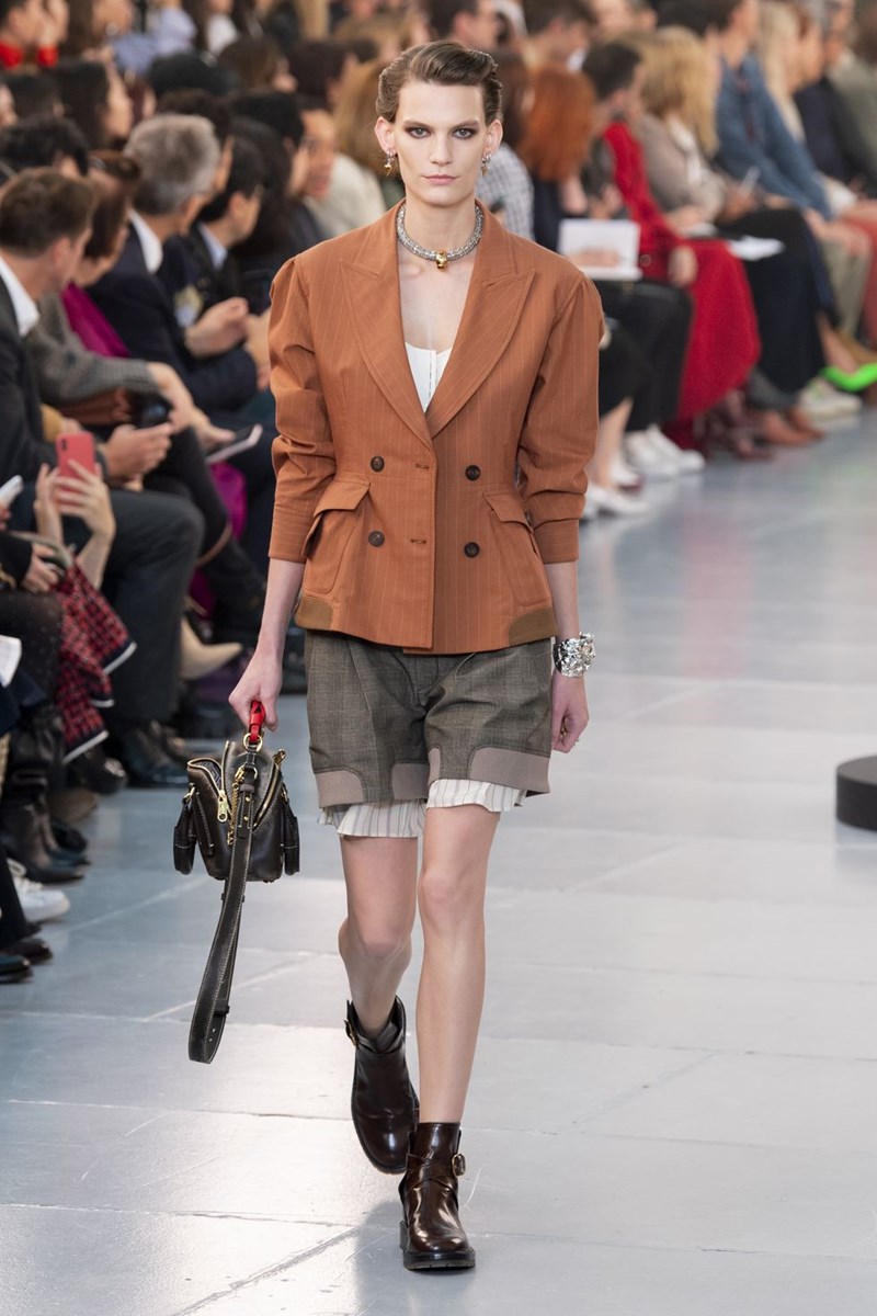 10 εγγυημένοι -runway- τρόποι να φορέσεις τα shorts σου φέτος (Bonus: 10 must_have κομμάτια) - εικόνα 8