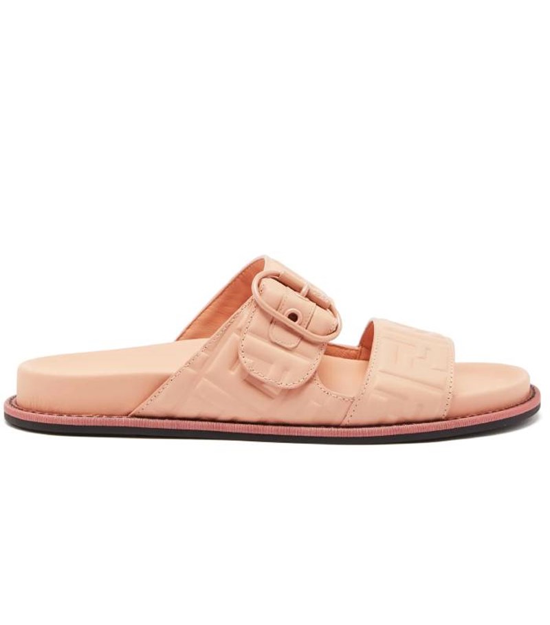 Εξάσκησε το μάτι σου σε αυτό το shoe trend γιατί σε λίγο θα είναι παντού! Εμάς έχει αρχίσει να μας αρέσει πάντως... - εικόνα 7