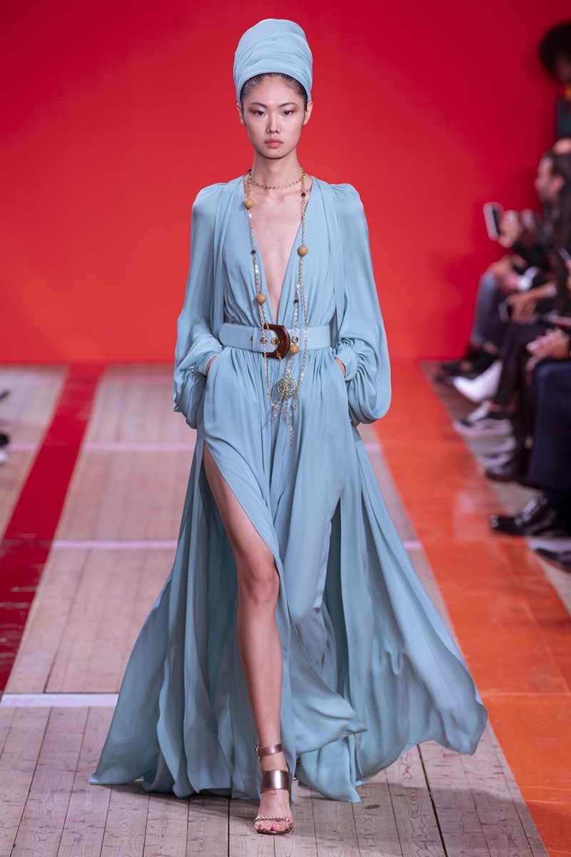 Την Άνοιξη αν δεν την βρεις την φτιάχνεις... φορώντας αυτό το χρώμα! - εικόνα 2