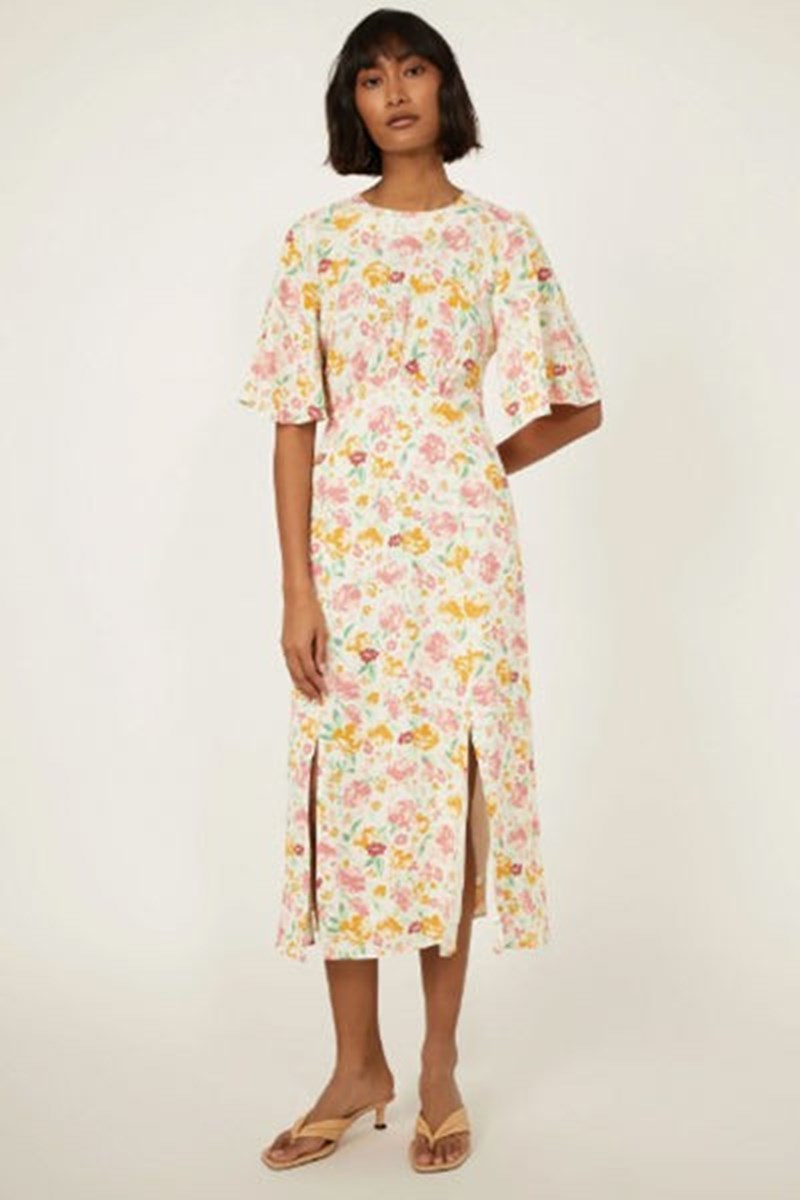 10+1 αέρινα φορέματα που δεν βλέπουμε την ώρα να φορέσουμε - εικόνα 3