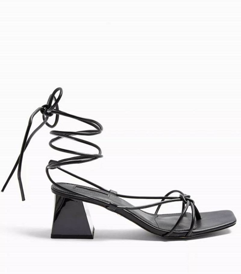 Tα πιο hot πέδιλα του καλοκαιριού τυχαίνει να είναι και οικονομικά (δεν μπορούμε να διαλέξουμε!) - εικόνα 1