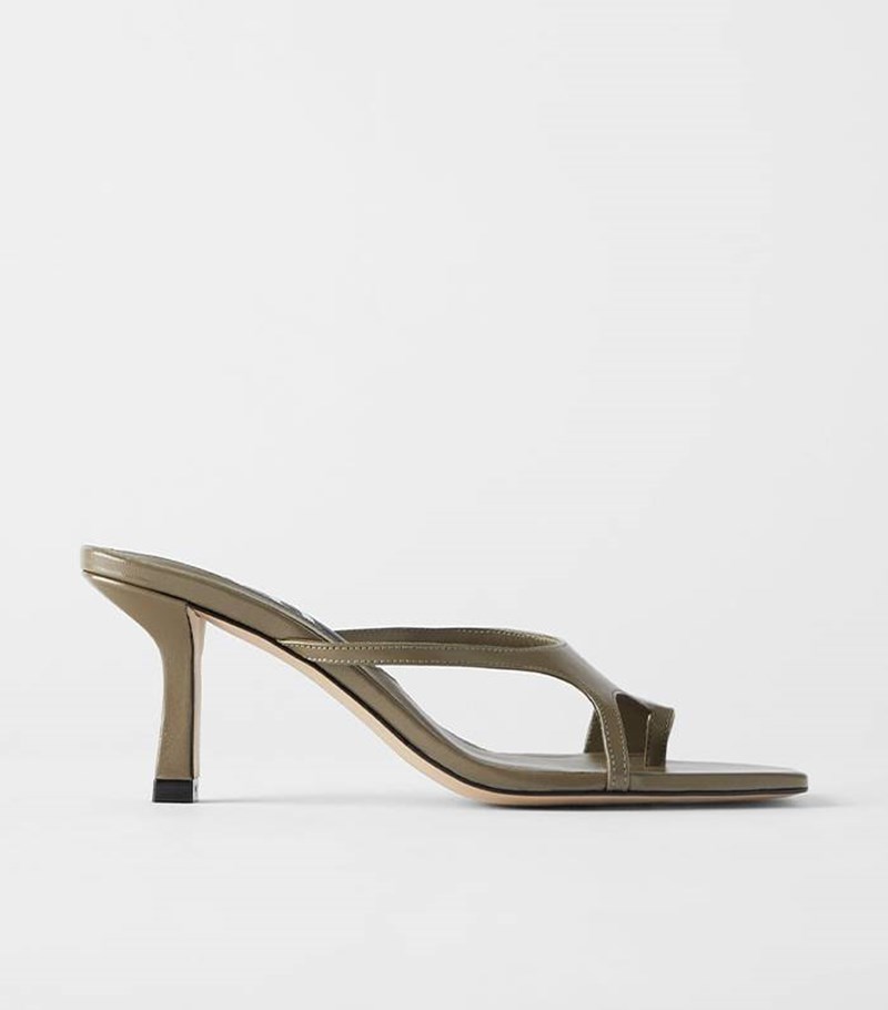 Tα πιο hot πέδιλα του καλοκαιριού τυχαίνει να είναι και οικονομικά (δεν μπορούμε να διαλέξουμε!) - εικόνα 6