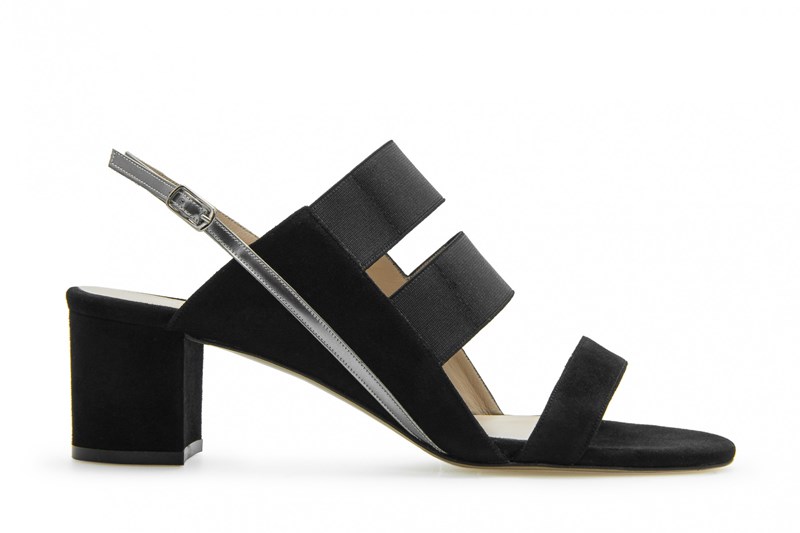 Στάθης Σαμαντάς: Ο μεγάλος νικητής των ELLE Fashion Young Talents Awards μας παρουσιάζει τη νέα του συλλογή με παπούτσια - εικόνα 10