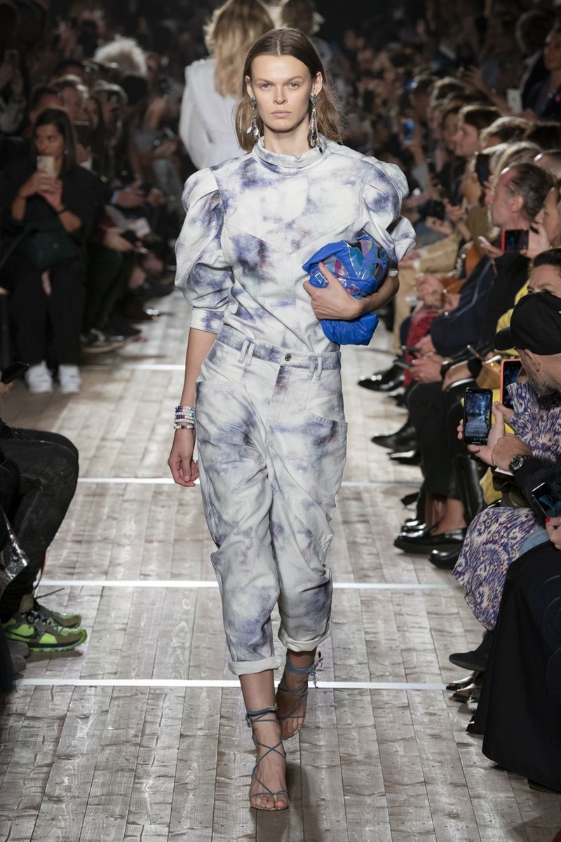 Έχουμε γίνει «εμμονικές» με αυτό το print, αλλά είναι απλά υπέροχο, τι να κάνουμε; - εικόνα 4