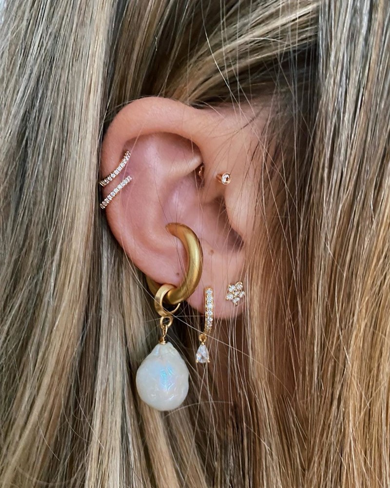 Το αξεσουάρ που αποχωριζόμαστε μόνο(!) στον ύπνο ακόμα και τις μέρες της καραντίνας - εικόνα 5