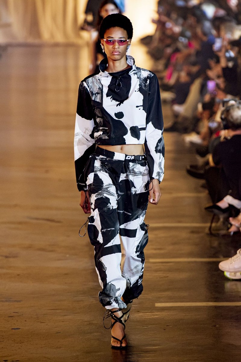 Έχουμε γίνει «εμμονικές» με αυτό το print, αλλά είναι απλά υπέροχο, τι να κάνουμε; - εικόνα 2