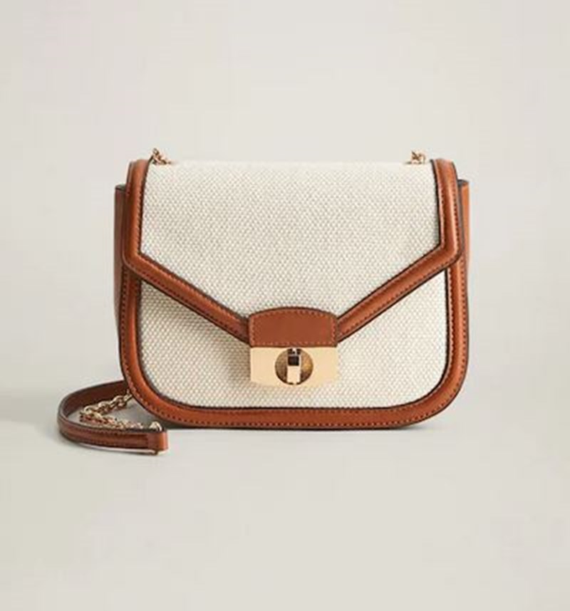 Good News! Οι τσάντες που θα κρατάς για τα επόμενα 10 χρόνια (τουλάχιστον!) κοστίζουν λιγότερο από €50 - εικόνα 14