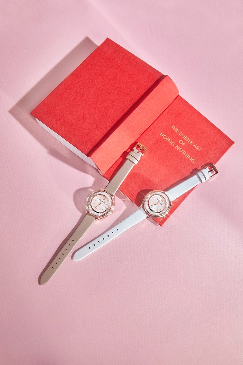 Μετράμε αντίστροφα για το καλοκαίρι με τα νέα ρολόγια της Swarovski - εικόνα 2