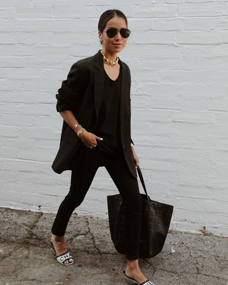 Όταν τελειώσει το #ΜένουμεΣπίτι εμείς θα φορέσουμε... total black! - εικόνα 10