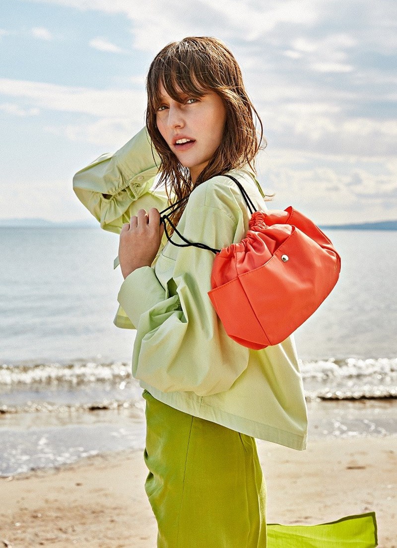 Here Comes the Sun: 12 λουκ όλο χρώμα για να νιώσεις πως το καλοκαίρι είναι εδώ - εικόνα 7