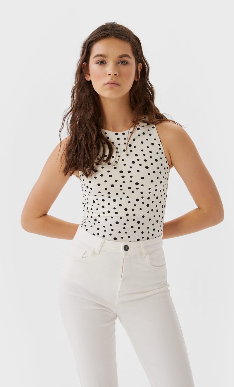 Τα summer basics που θέλουμε τώρα είναι σούπερ οικονομικά (15 must haves για να διαλέξεις) - εικόνα 15