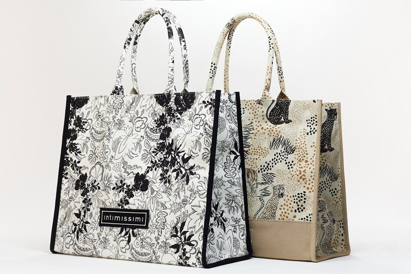 Τα Intimissimi μας κάνουν δώρο την πιο stylish tote bag με τις αγορές μας - εικόνα 1