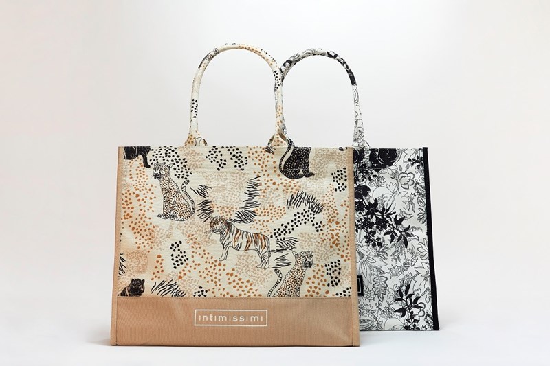 Τα Intimissimi μας κάνουν δώρο την πιο stylish tote bag με τις αγορές μας - εικόνα 2