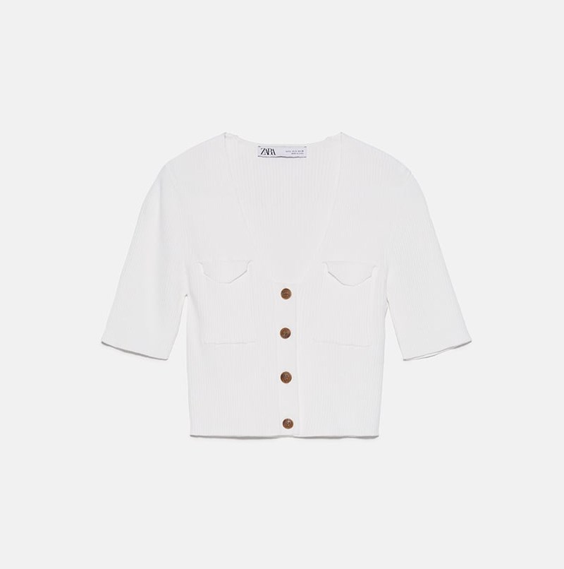 Αυτές τις μέρες το χρειάζεσαι το πλεκτό σου! Ακόμα και στην πιο light εκδοχή του... - εικόνα 11