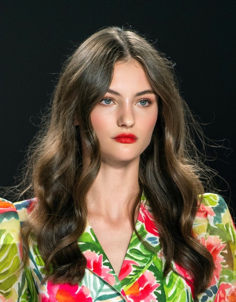 Aντιγήρανση στα μαλλιά; Κι όμως γίνεται - εικόνα 1