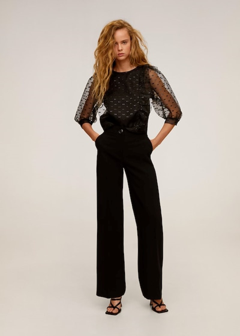 Με αυτά τα puff sleeve κομμάτια θα συνδυάσεις όλα σου τα denim παντελόνια - εικόνα 2