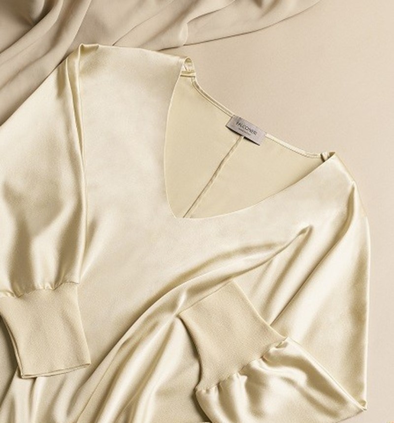 Τα πιο φίνα μεταξωτά κομμάτια σε τιμή-έκπληξη - εικόνα 1