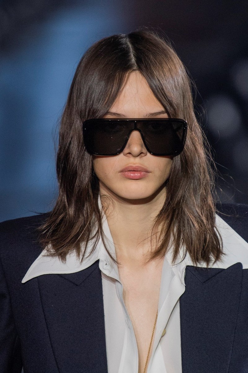 Τα νέα γυαλιά του οίκου Saint Laurent είναι τα πιο cool του καλοκαιριού - εικόνα 1
