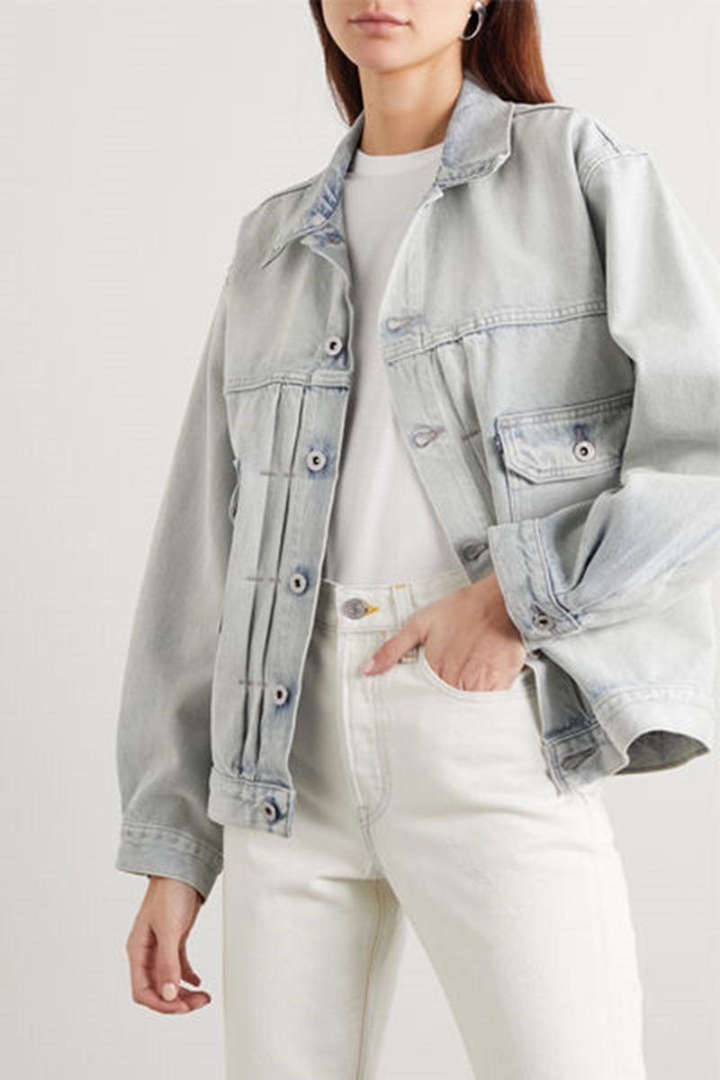 Το denim jacket λείπει από την ντουλάπα σου; Δες 11 σχέδια που θα αγαπήσεις - εικόνα 12