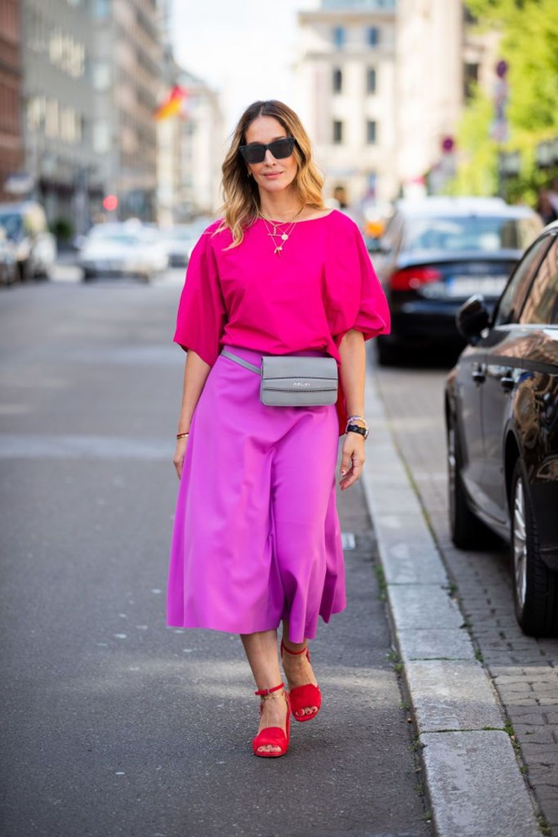 Κορίτσια στα ροζ: Κλισέ ή ό,τι πιο stylish μπορείς να κάνεις τώρα; #StreetStyle - εικόνα 9