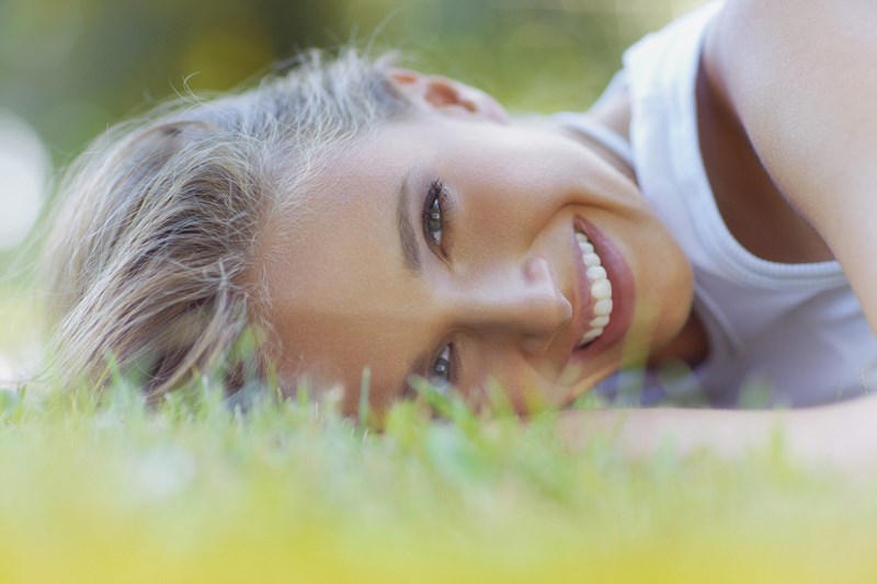 Έχεις δύο λεπτά; Πρέπει να σου μιλήσουμε για την νέα μας skincare εμμονή (πάρε χαρτί και μολύβι!) - εικόνα 1