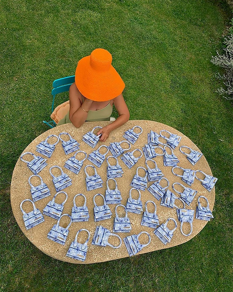 Στη νέα καμπάνια του σχεδιαστή Jacquemus πρωταγωνιστεί η γιαγιά του - εικόνα 4