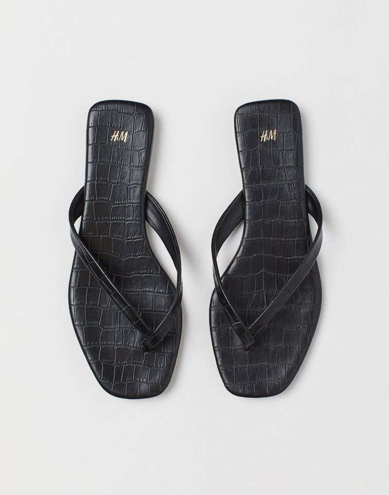 Δεν έχεις μαύρα πέδιλα; Δες 10+1 σχέδια που μας έχουν πάρει το μυαλό - εικόνα 3