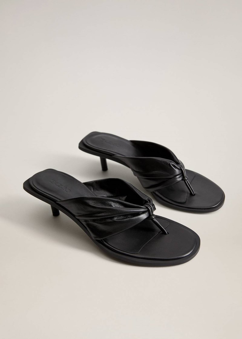 Δεν έχεις μαύρα πέδιλα; Δες 10+1 σχέδια που μας έχουν πάρει το μυαλό - εικόνα 10