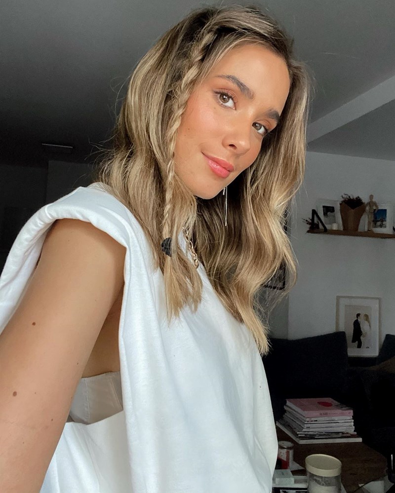 Mini Braids: Η vintage τάση στα μαλλιά που επιστρέφει από τα '60s - εικόνα 5