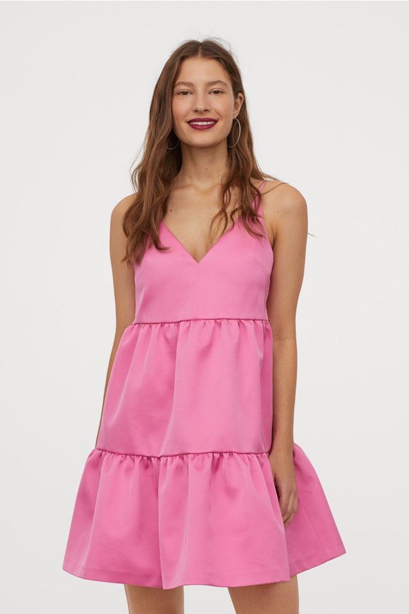 Ένα μίνι φόρεμα δεν είναι ποτέ αρκετό, γι'αυτό σου βρήκαμε 12 σούπερ επιλογές - εικόνα 11