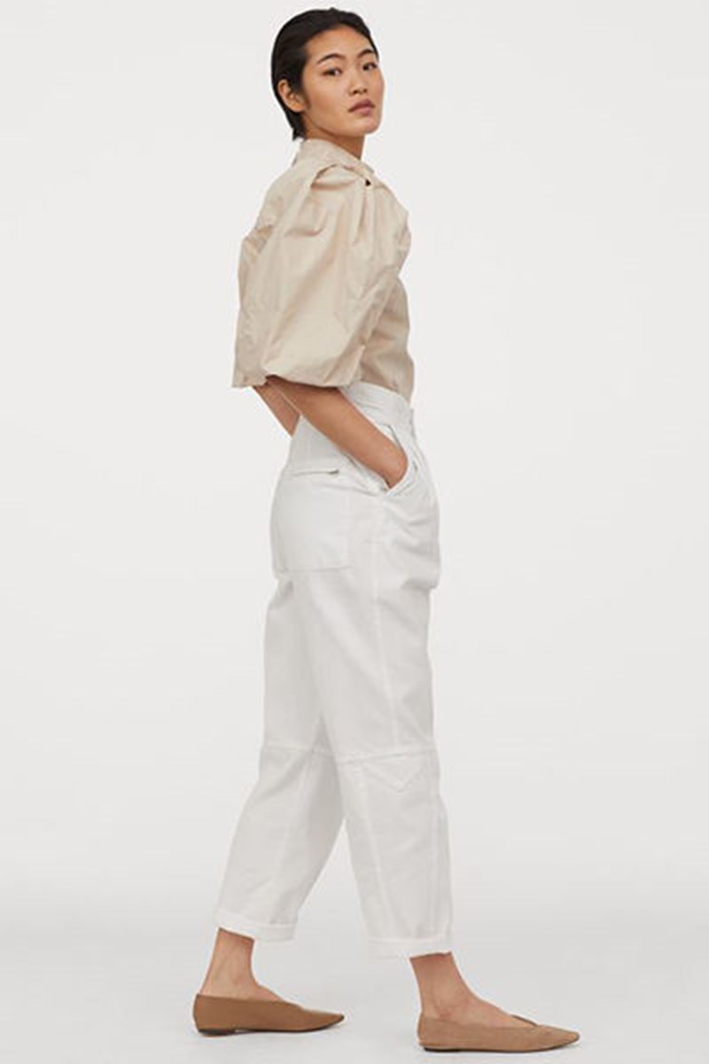 Με αυτά τα puff sleeve κομμάτια θα συνδυάσεις όλα σου τα denim παντελόνια - εικόνα 10