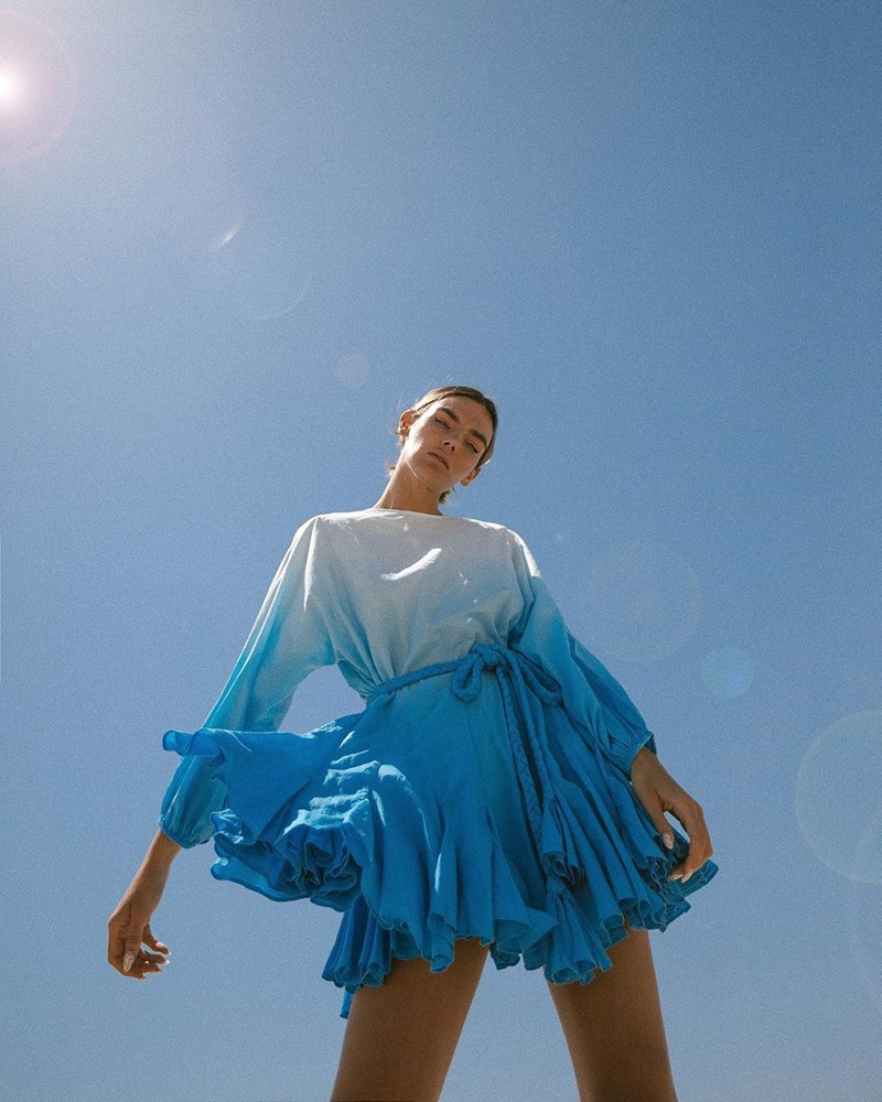 Ένα μίνι φόρεμα δεν είναι ποτέ αρκετό, γι'αυτό σου βρήκαμε 12 σούπερ επιλογές - εικόνα 1