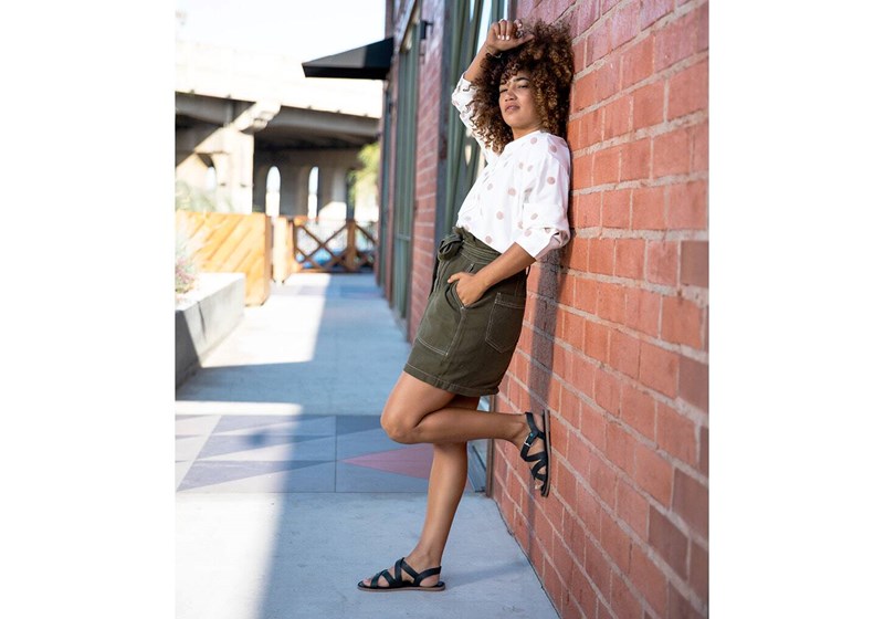 Τα νέα σανδάλια TOMS είναι εμπνευσμένα από το Μοναστηράκι - εικόνα 1