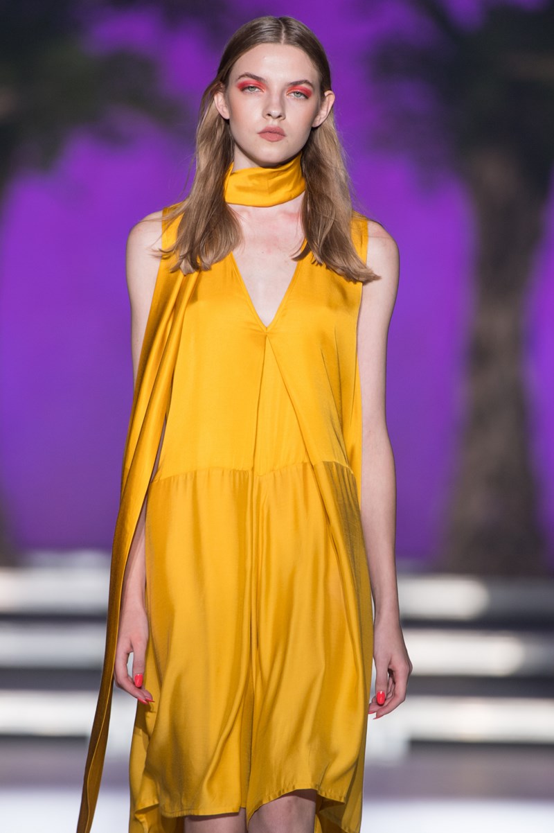 Η νέα συλλογή του Στέλιου Κουδουνάρη αποθεώνει το μίνιμαλ λουκ - εικόνα 8