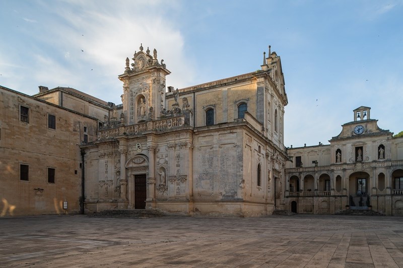 Ο οίκος Dior ταξιδεύει στην Puglia της Ιταλίας για την Cruise 2021 συλλογή του - εικόνα 1