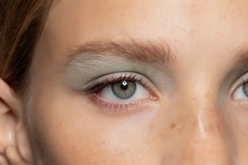 Hot right now: Τι αλλάζει στο πρωινό μακιγιάζ αυτή τη σεζόν; - εικόνα 4