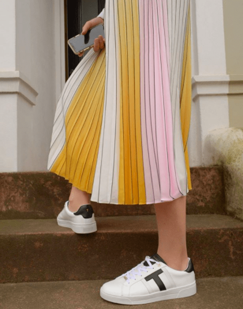 Τα ωραιότερα φορέματα για να τονίσεις την πιο θηλυκή πλευρά σου - εικόνα 14