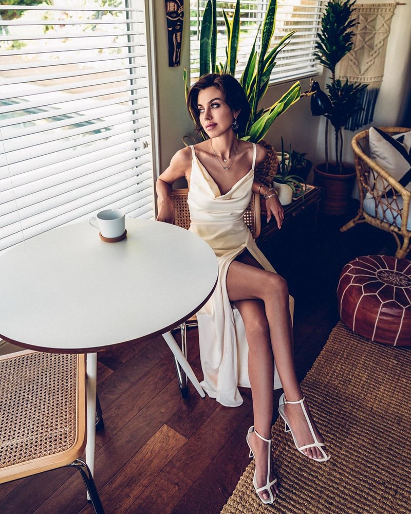 10 total white looks για να εμπνευστείς (+τα κομμάτια που θα ερωτευτείς) - εικόνα 10