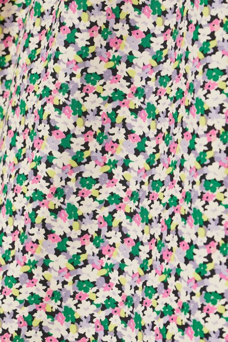 Αυτό το print το λατρεύουμε! Το βρήκαμε στα H&M σε super τιμή - εικόνα 2