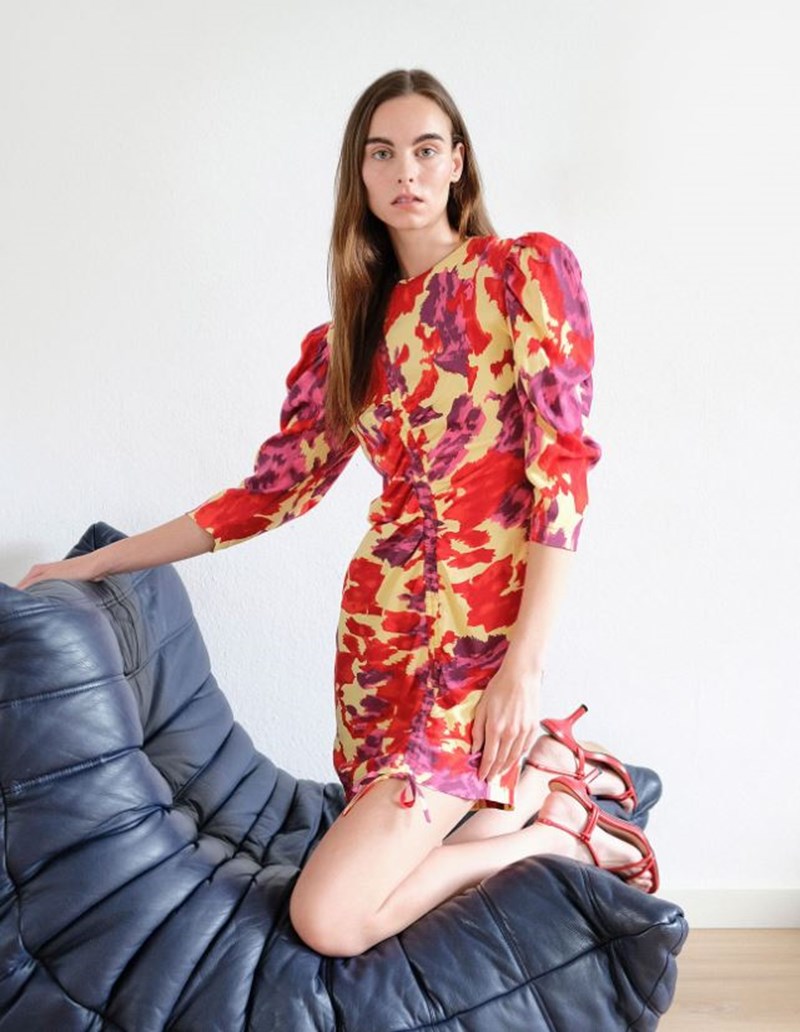 Μα άμα δεν βάλεις τώρα mini φόρεμα, τότε πότε; (13+1 σχέδια σκέτη τρέλα!) - εικόνα 10