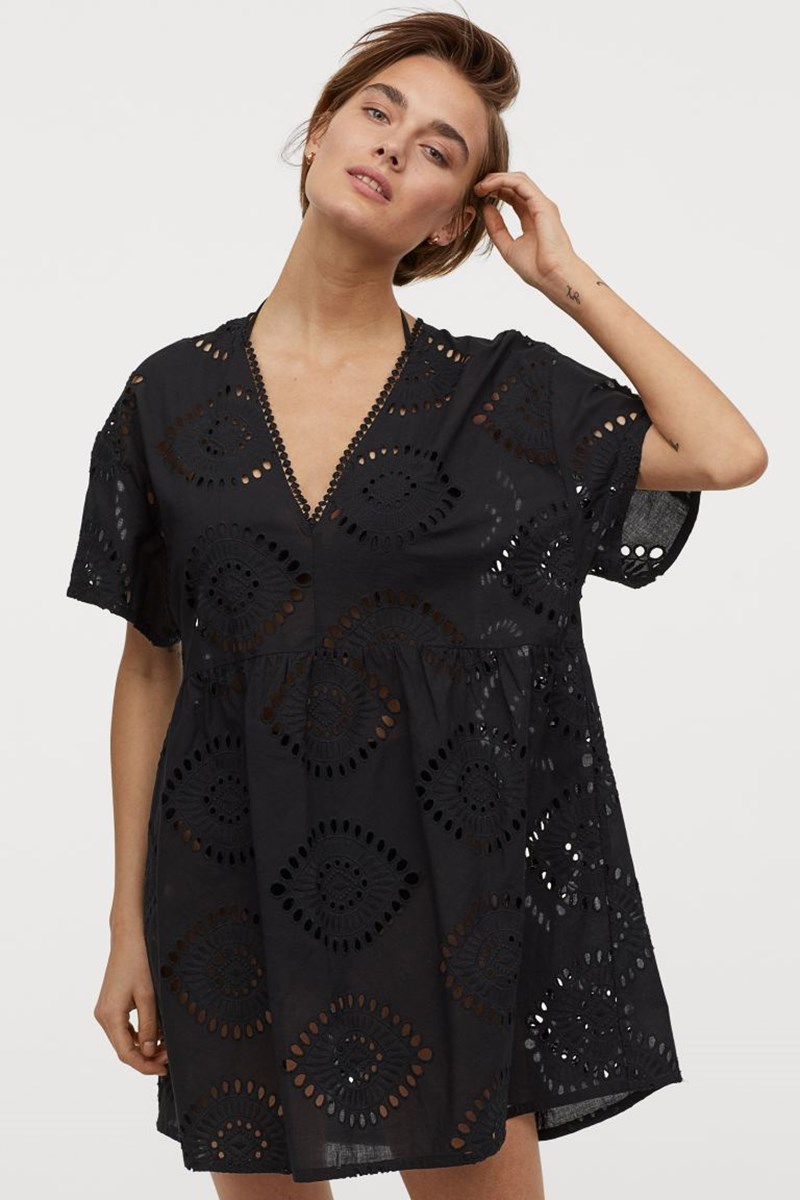 Τα ωραιότερα φορέματα του καλοκαιριού είναι μαύρα (και είναι Η&Μ) - εικόνα 2