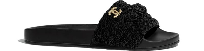 Η Chanel υπογράφει για ακόμα μια φορά τα πιο elegant shoes του καλοκαιριού - εικόνα 5